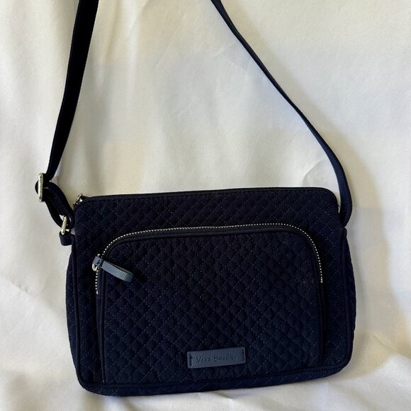 Vera Bradley Iconic RFID Navy Blue Quilted Crossbody LIKE NEW - Picture 1 of 7